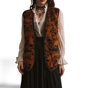 Vintage 90s Suede Lion Print Vest | Baroque Safari Statement Layer | XL